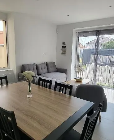 Holiday home Le Beluga Ii Spa Nantes Aeroport Bouguenais